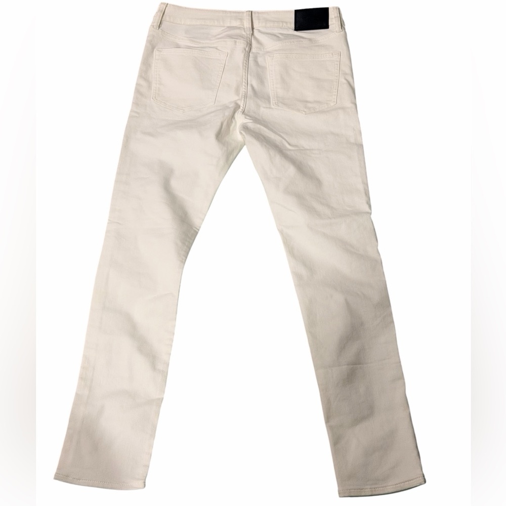 Express women’s Skinny Jeans in Off-White